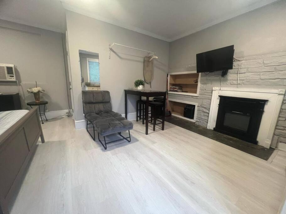 Chic Atl Studio - 5 Mins Walk Emory Cdc Atlanta Bagian luar foto