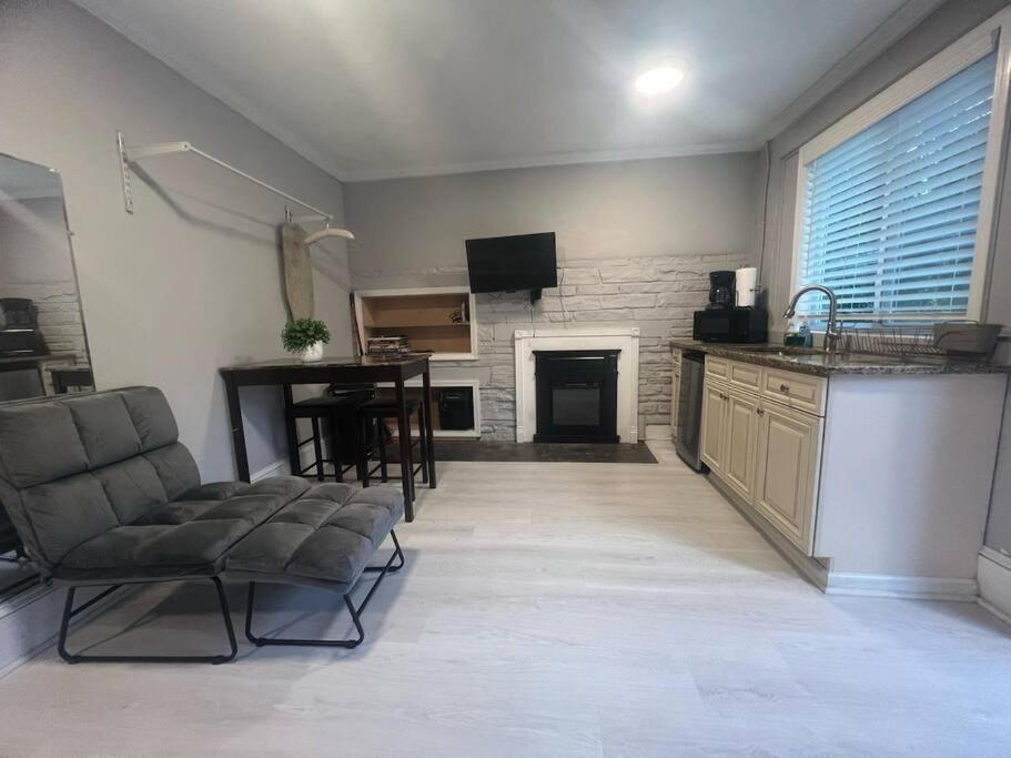 Chic Atl Studio - 5 Mins Walk Emory Cdc Atlanta Bagian luar foto